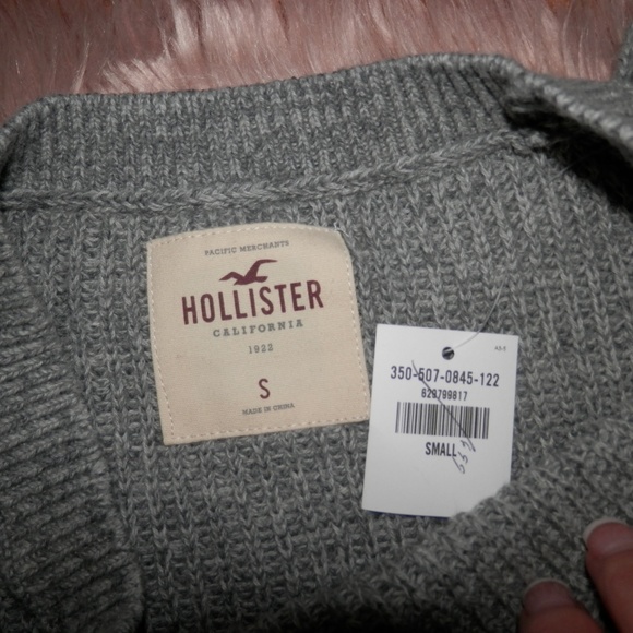 NEW Hollister Juniors Small Open Cold Shoulder Sweater 3207 - Picture 4 of 7